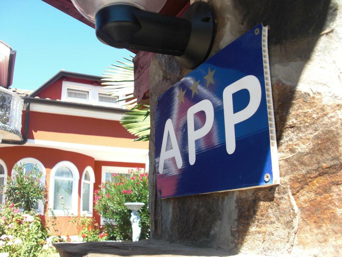 Apartma Jelka Novigrad Istria Eksteriør bilde