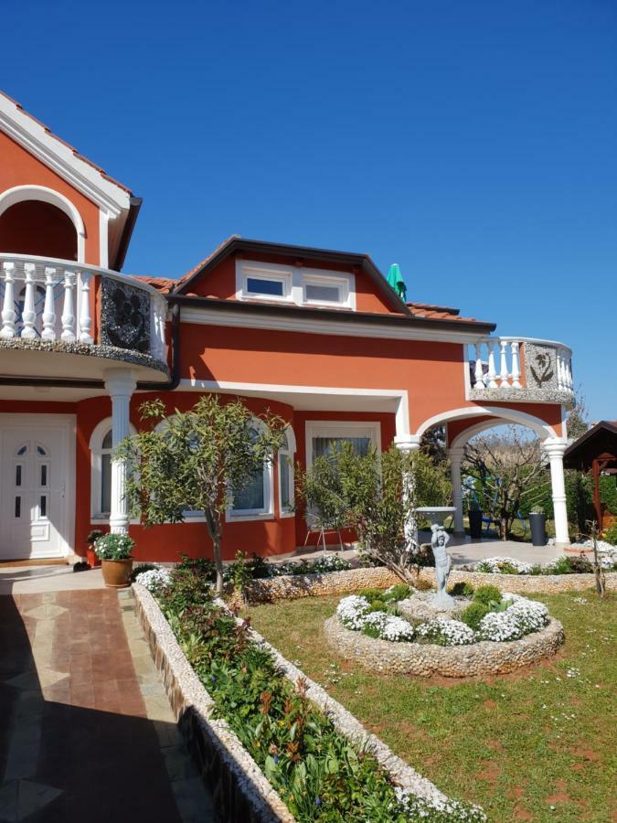 Apartma Jelka Novigrad Istria Eksteriør bilde