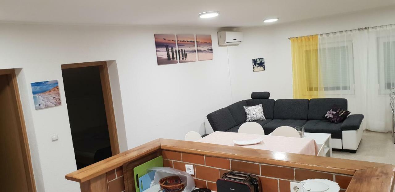 Apartma Jelka Novigrad Istria Eksteriør bilde